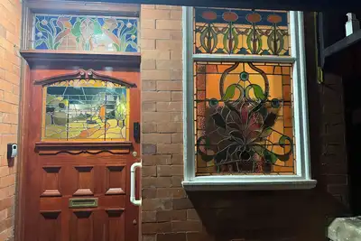 Image de Large Luxury 4 bedroom home with parking