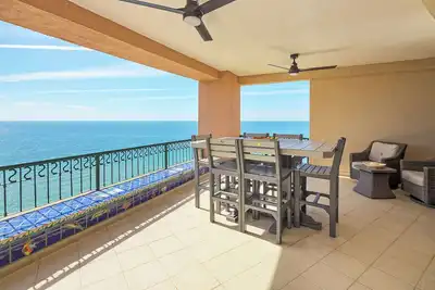 Image de 3 Bedroom Beachfront at the Sonoran Spa W701