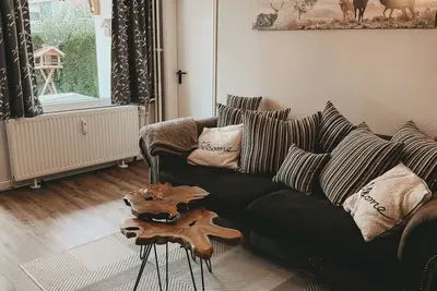 Image de Cozy vacation apartment with great hiking trails nearby! Pet friendly