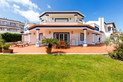 Image de Casa do Golf - Maison mitoyenne de 3 chambres avec vue golf et piscine partagé