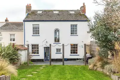 Image de Stylish comfort for families and groups just minutes from North Devon beaches.