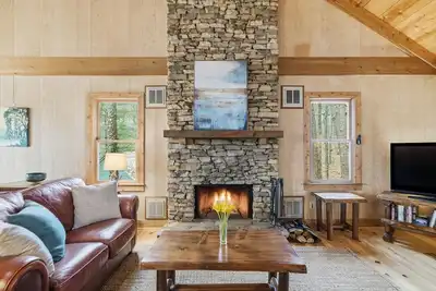 Image de Elektra's Hearth at Big Canoe - 4br 3ba, 2 Decks, Walk to Playground!