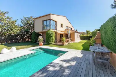 Image de Costa Brava Relax: Gran Jardín y Piscina Privada
