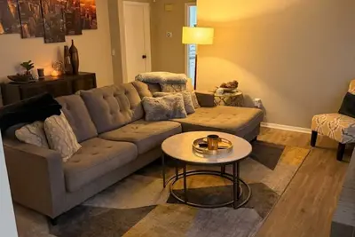 Image de Modern Cozy, Comfort Near Okc/Suburbs – Spacious Bethany Getaway