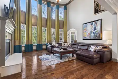 Image de New: 2026 World Cup Ready Luxury 5br Estate 9 Miles from Fifa World Cup