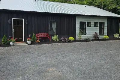 Image de Serene 3-bedroom house with pond in charming Saugerties/Woodstock area