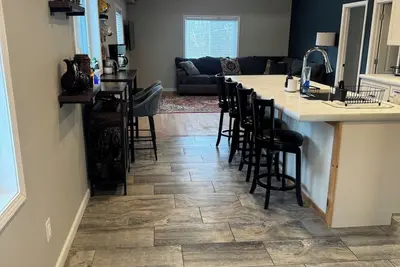 Image de Cozy 2-bedroom house in peaceful Apalachin with heated floors