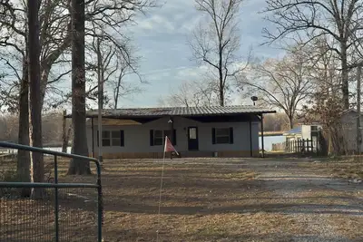 Image de 3-bedroom house in amazing Huntsville with cool Ac