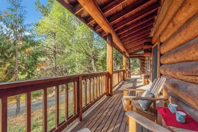 Image de Bbq-20 Acres-Bear Ridge Cabin-Cozy Log Home