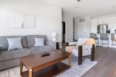 Image de Landing | Beautiful 2bd, Pool