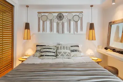 Image de Villa - Sleeps 3 - Private pool-Parking