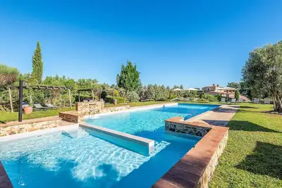 Image de Maison confortable à Trequanda avec Wi-Fi