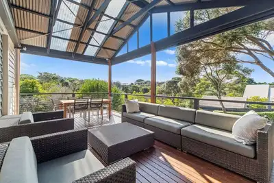 Image de The Coastal Garden House - With Spa!