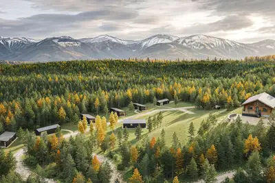 Image de New 9-cabin micro-resort, Full Buy Out-private, 2 hot tubs, 2 saunas, sleeps 24