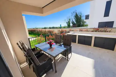 Image de Maison avec jacuzzi privé près d'Umag