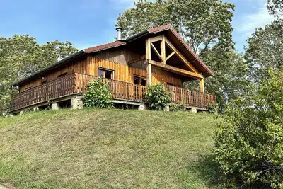 Image de Chalet au calme avec vue panoramique, entièrement rénové en 2025