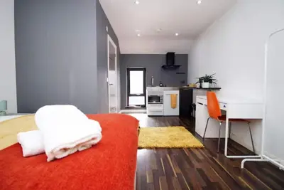 Image de The Central Hub Flat 4| Walk to City Centre. Good for Contractors and long-Term