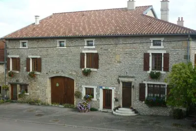 Image de Charmant Gîte à Aingeville : 2 Ch, Jardin, Proche Vittel & Contrexéville
