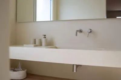 Ammare Villa by LeDhome