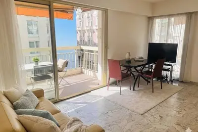 Image de 1-Bed Apt by Carlton Hotel Large Private Terrace Steps from La Croisette