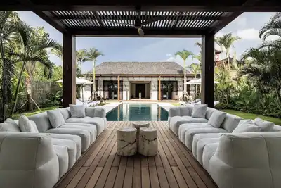 Image de Stylish Private Pool Villa Seminyak, Steps from Ku De Ta, Mama San & Beach Clubs