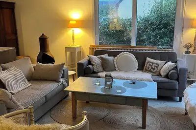 Image de Maison 8 personnes à 7 mn à pied de la plage, du port et des commerces.