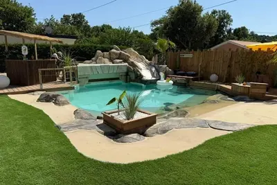 Image de Lagon privé & Spa de nage Maison face au Lac