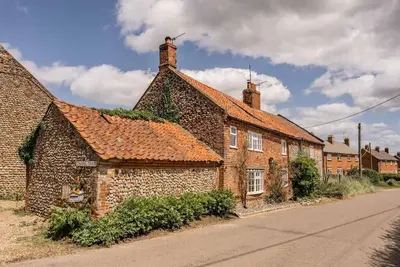 Host & Stay | Sandpipers