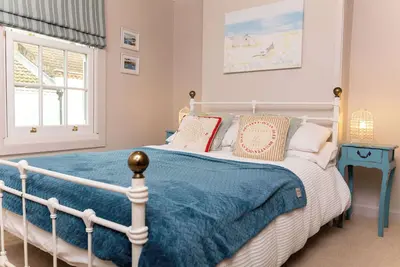 Image de Host & Stay | Sea View Cottage