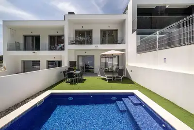 Image de Modern Villa with pool and garage by Soulplaces