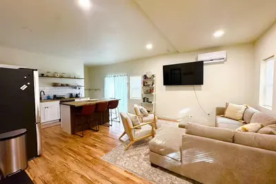 The Cedar Guesthouse