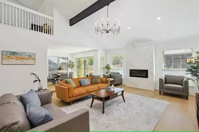 Image de Beautifully designed 3br/2ba home with boutique hotel vibes—all yours to enjoy!