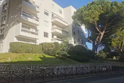 Image de *Les Parasols de Mons* balcon, tt à pied, plage.
