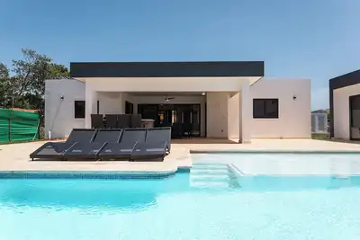 Image de Bonita Extravaganza