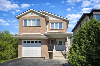 Image de Luxury 3br 3ba Family Home, Walk to Lake, Toronto