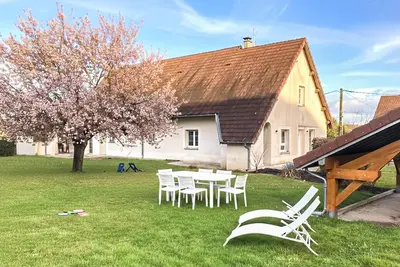 Image de Belle maison à Mutigney avec Wi-Fi