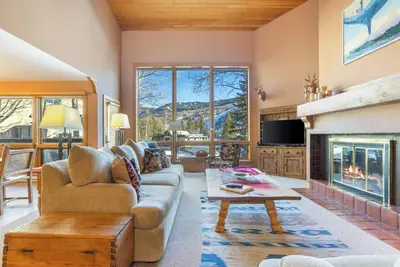 Image de Potato Patch Club - Summer Pool & Tennis Courts