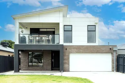 Image de Seaside Family Retreat