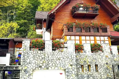 Image de Villa Alisio w. Sauna, Jacuzzi, Gym, Bbq