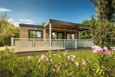 Maison de vacances avec terrasse