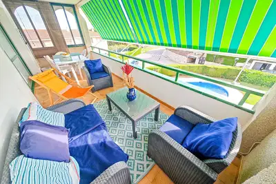 Image de Noucentisme apartment in the quiet area of Cambrils ideal families