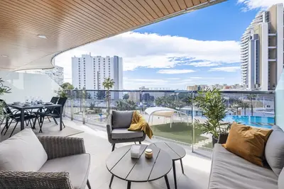 Image de Sunset Waves by Holuxe - 190