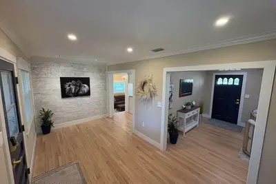 Image de Updated Ocala Home - Close to Wec, Hits & Downtown