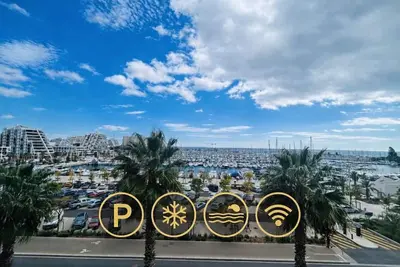 Image de Grand t2 vue magnifique sur le port -wifi -Clim - parking