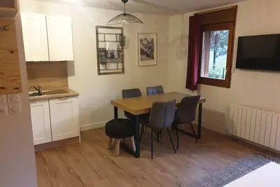 Image de Appartement 3* pour 5 personnes avec jardin dans résidence avec piscine et sauna