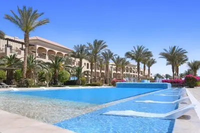 Image de Sunshine-Packed Resort with Water Fun & Easy Beach Access l 4 Family Rooms