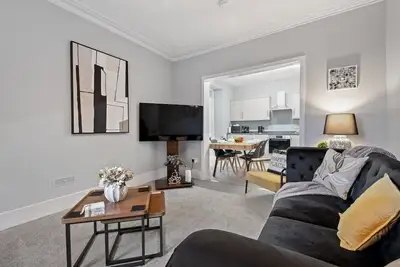 Image de Leo Apartment - 4 Bedroom Flat in Nairn