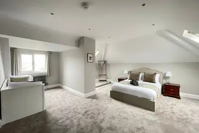 Image de Beautiful 2 bedroom family apartment in Buxton with off road parking