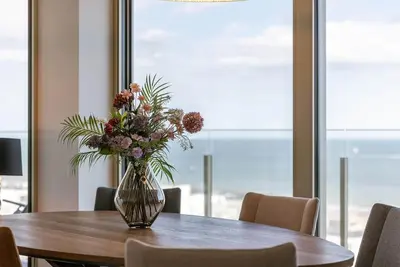 Image de Hautes vagues Ostende Terrasse et Vue mer à 180°