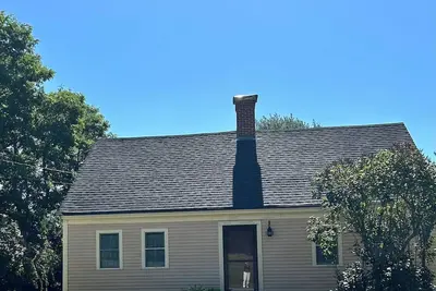 Image de Historic Cape in quaint village of Jefferson Maine